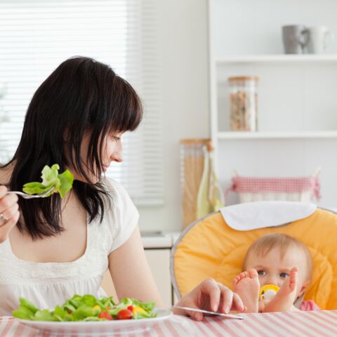 Illustratie bij: Ouders! Eet die bordjes nou eens leeg! (Of koop gewoon wat minder)