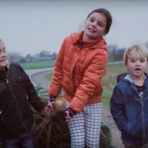 Illustratie bij: Hoe geef je je kinderen een fantastische jeugd? Leef in een yurt!