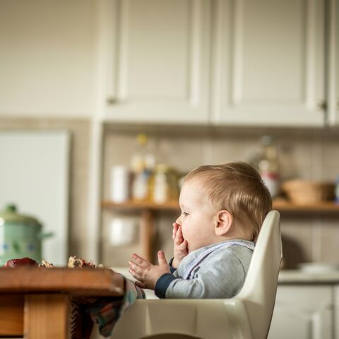 Illustratie bij: Allergieën voorkomen? Alle baby’s aan de pinda’s!