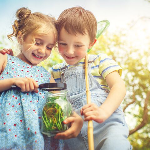 Illustratie bij: Waarom kinderen de wereld écht zien (en wij dus niet)