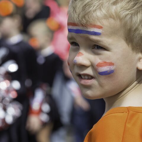 Illustratie bij: Waarom Koningsdag weer vooral een kinderfeest moet worden