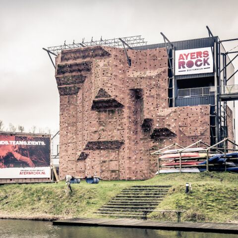 Illustratie bij: Alleen voor stoere kinderen: Klimmen, stoeien en survivallen in Zoetermeer