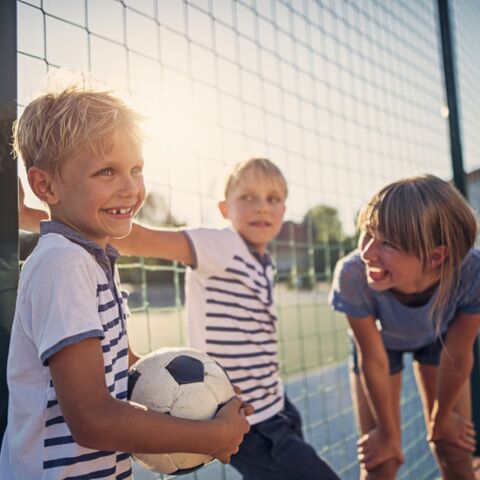 Uit onderzoek blijkt: middelste kinderen zijn het moeilijkst