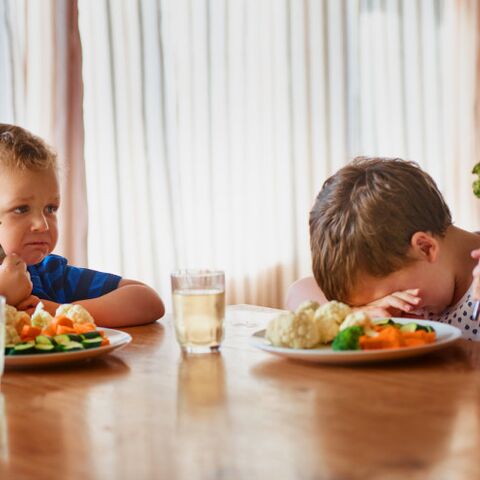 Illustratie bij: Een kieskeurige eter is niet jouw schuld (en je kind krijgt heus geen scheurbuik)