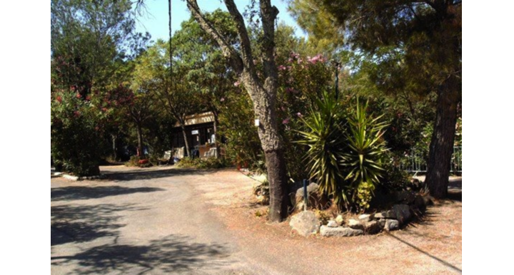 geweldige camping in zuid-frankrijk op de grens met spanje Barcelona kinderen