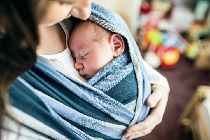 Waarom Annemieke's baby niet meer uit de draagdoek komt