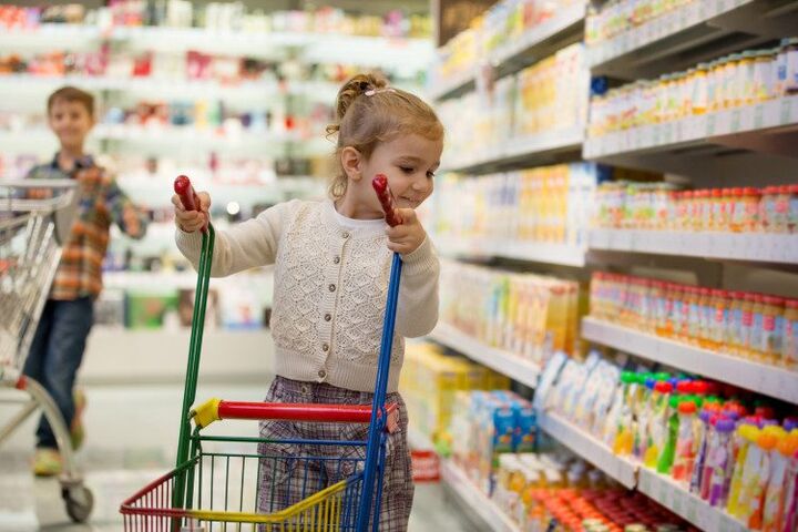 18 dingen die gebeuren met een peuter in een supermarkt