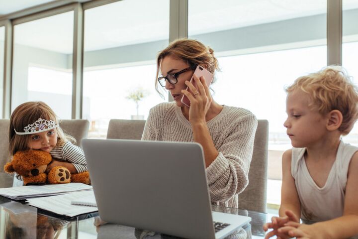 Werken als moeder: het mag je wel wat makkelijker worden gemaakt