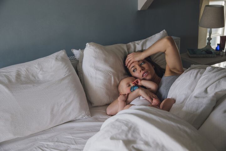 Co-sleeping. Oftewel: iedereen slaapt en jij ligt wakker