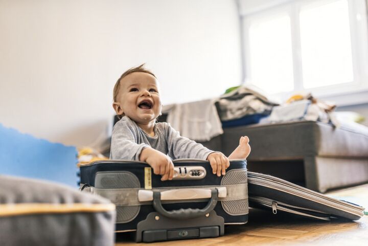 Een weekendje weg met twee baby's en een peuter in 17 (eenvoudige) stappen