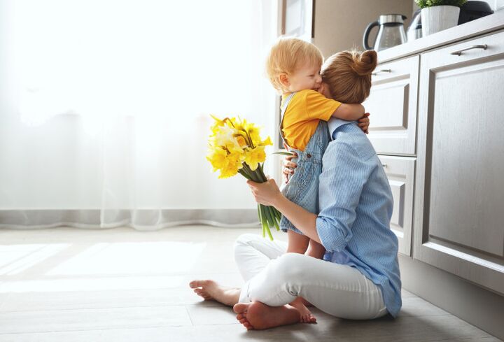 12 Makkelijke manieren om je kinderen te laten zien hoe veel je van ze houdt